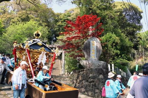 鶴岡八幡宮神社の神幸祭