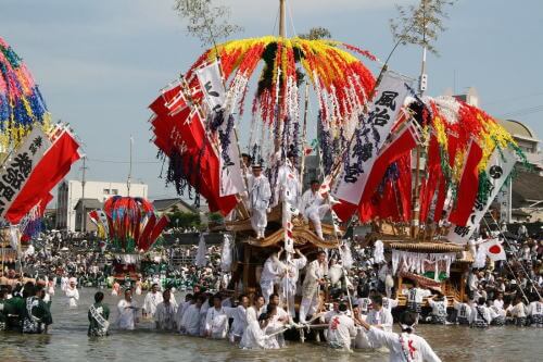 川渡り神幸祭