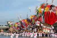 風治八幡宮 川渡り神幸祭