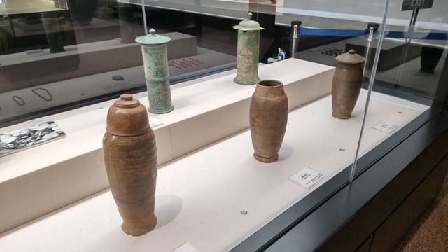 九州歴史資料館 四王寺山の経筒