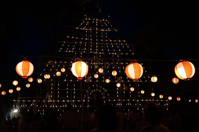 溝口竈門神社千燈明