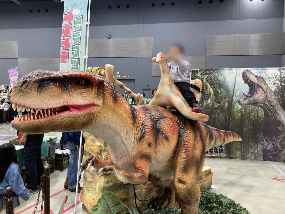九州爬虫類フェス ドキドキ恐竜広場