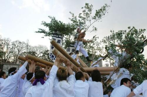 剱八幡宮春季例大祭 （けんか祭り）