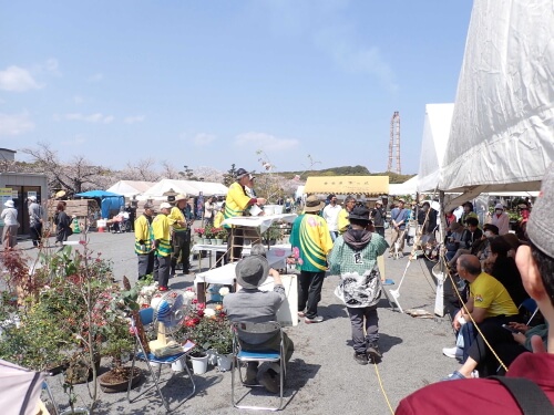 おおいた人とみどりふれあいいち会場
