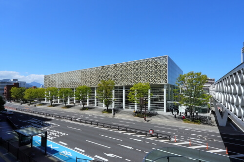 大分県立美術館 外観