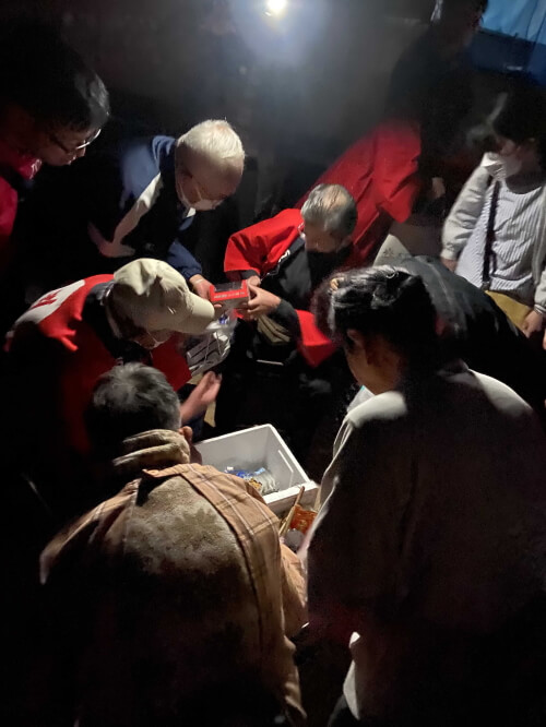 萬弘寺の市 物々交換