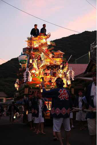 徳須恵祇園祭